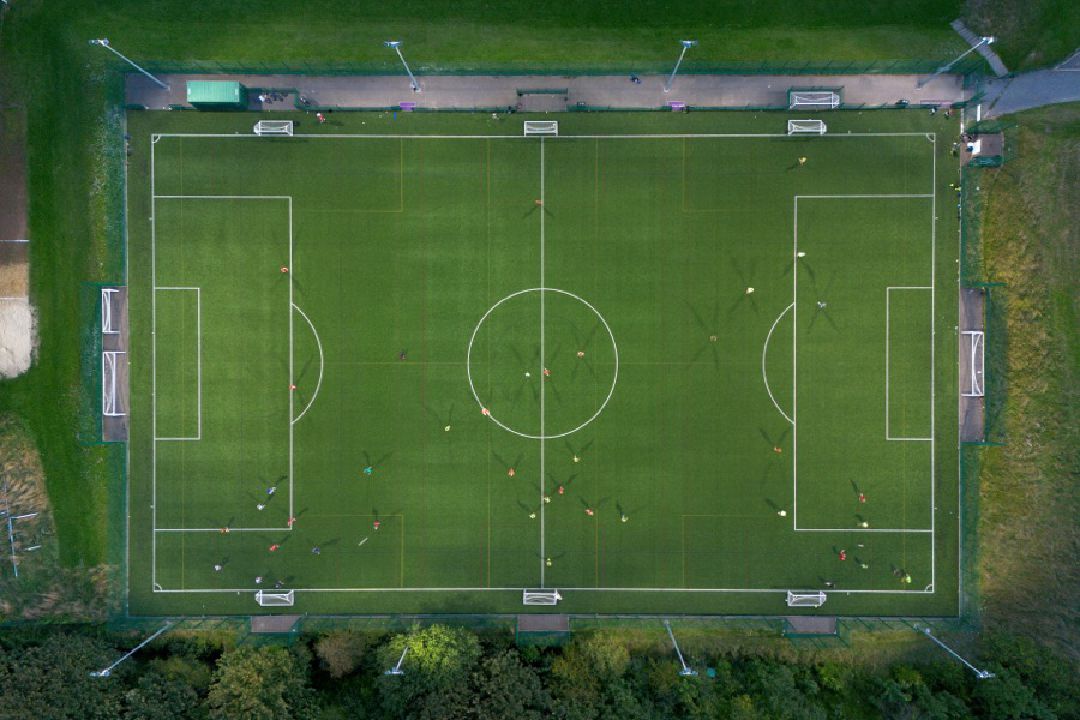 images/football_field_from_sky.jpg