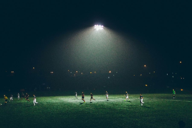 images/soccer_pitch_1.jpg